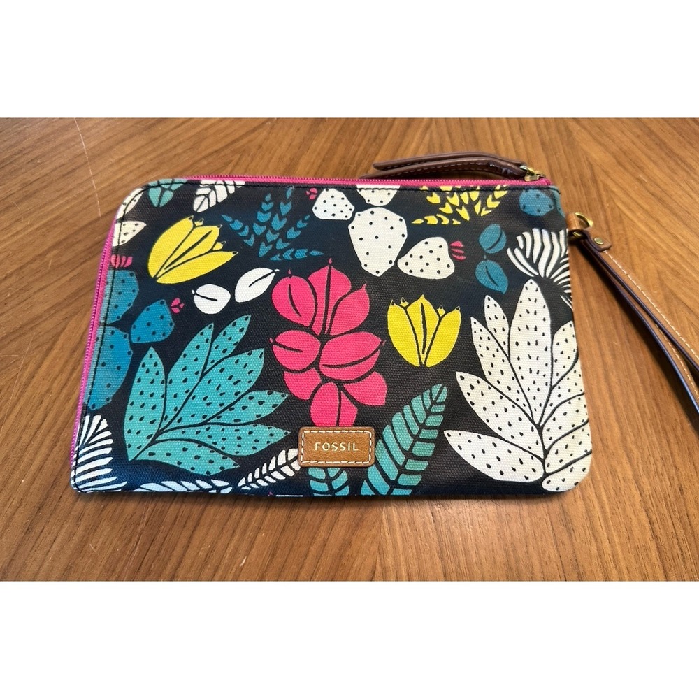 Fossil Eliza 9x6 Wristlet Dark Floral Bag Clutch Multicolor Leather Green Pink